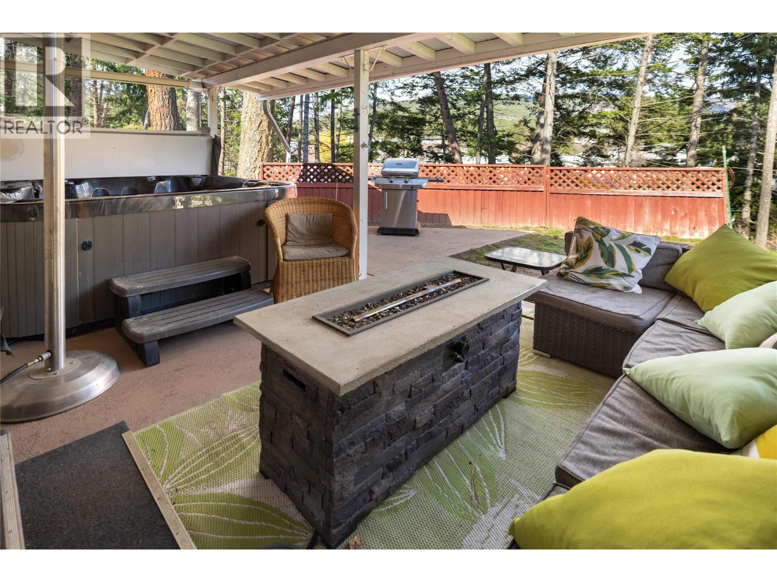 3451 McTaggart Road - 23
