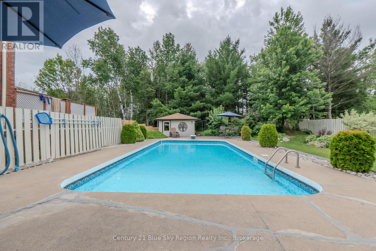 87 LABRECHE DRIVE - 45