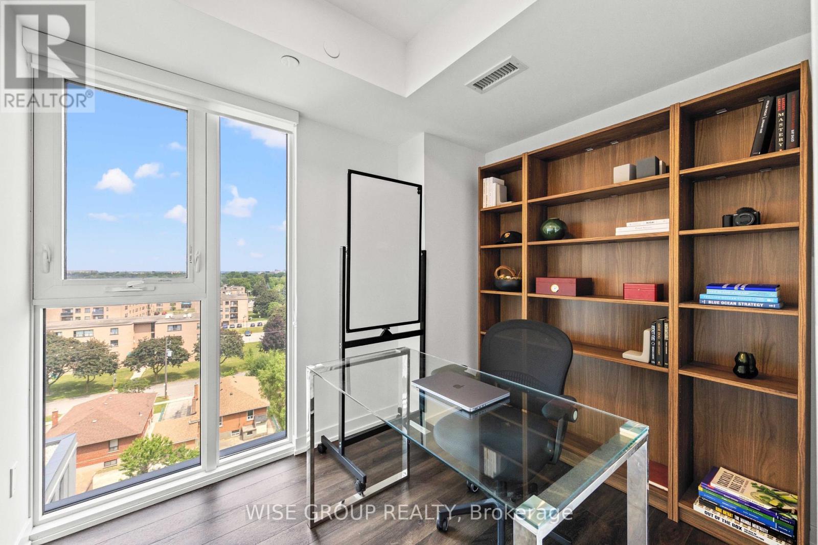 #915 500 WILSON AVENUE - Image 13