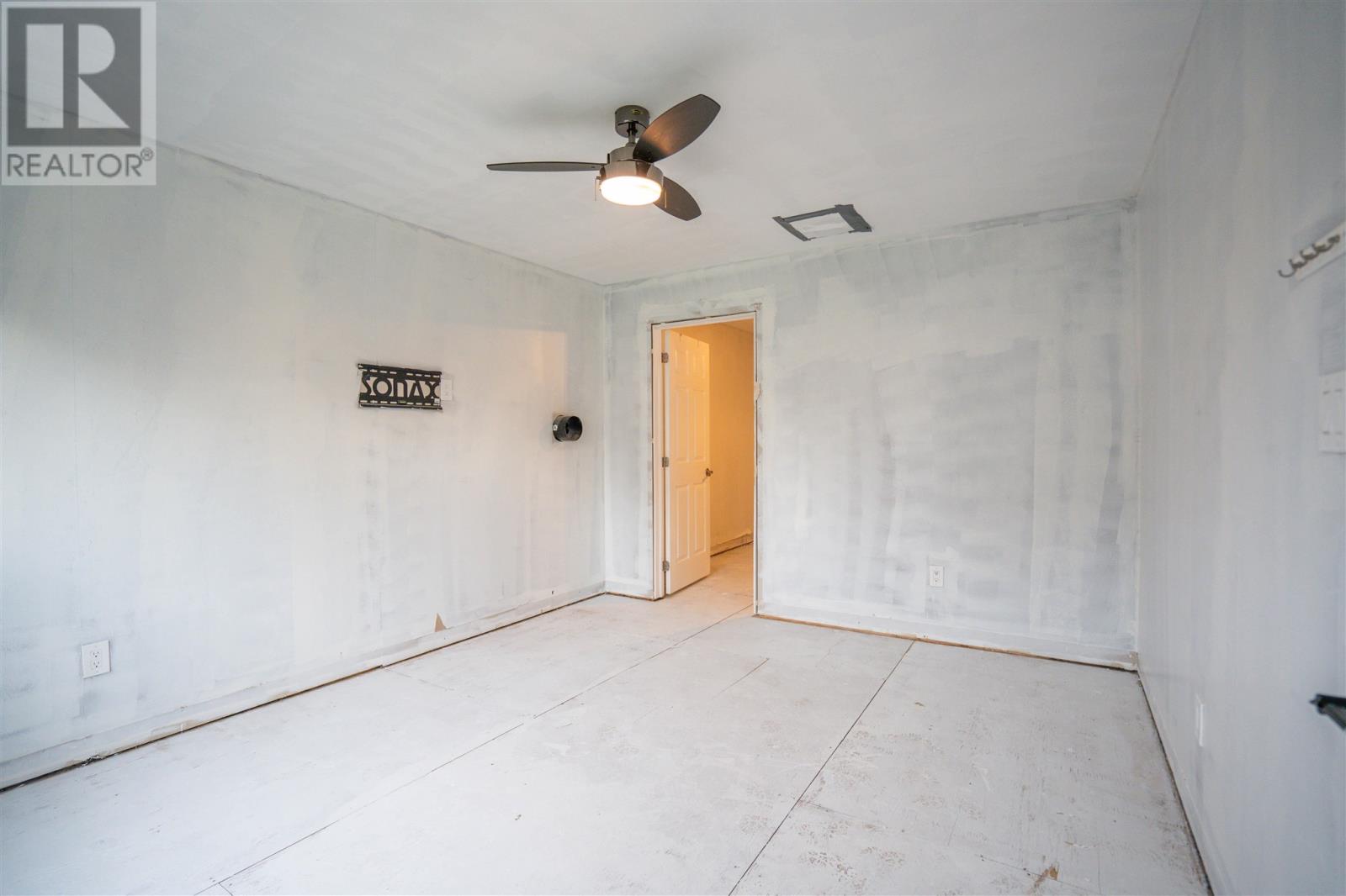 473 Charles ST - 23