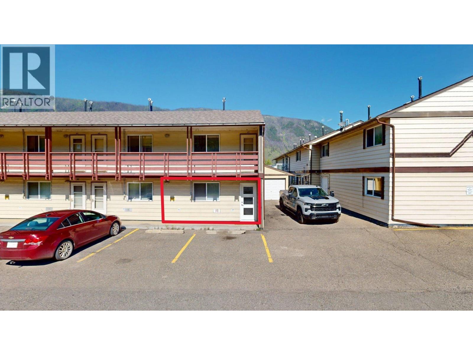 100 RED CEDAR Drive Unit# D37, Sparwood