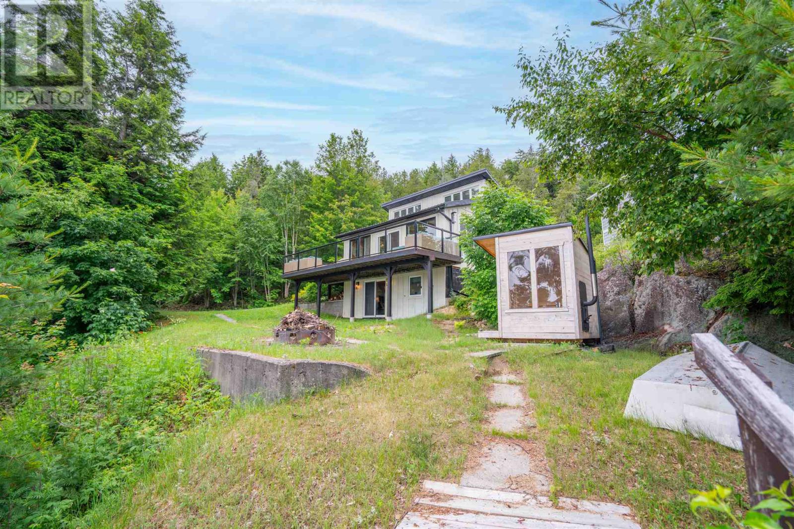 133 Cressey RD - 5
