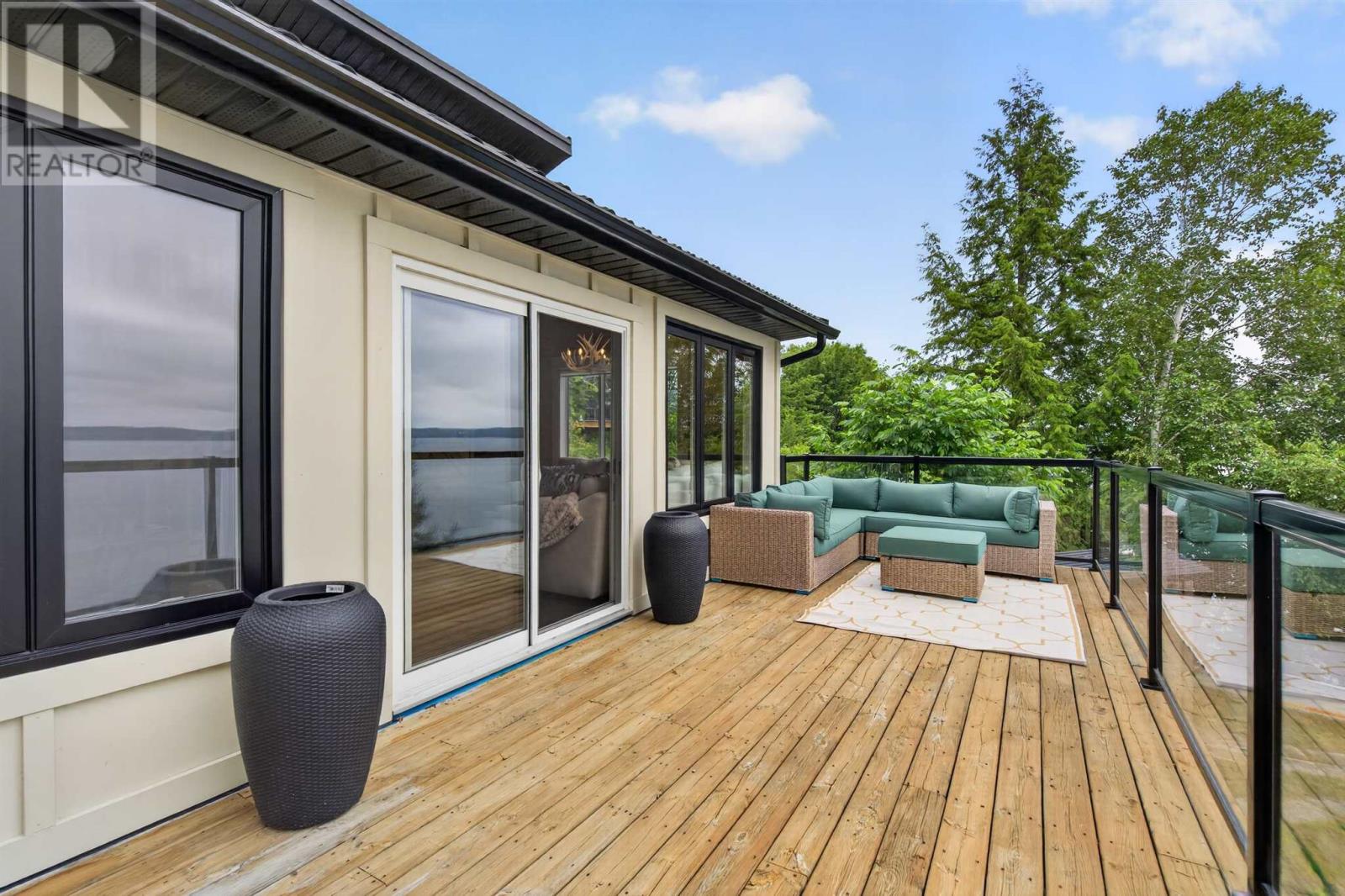 133 Cressey RD - 9