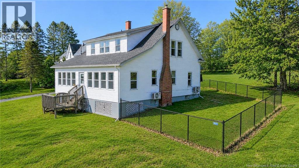136 Riverview Drive - 1