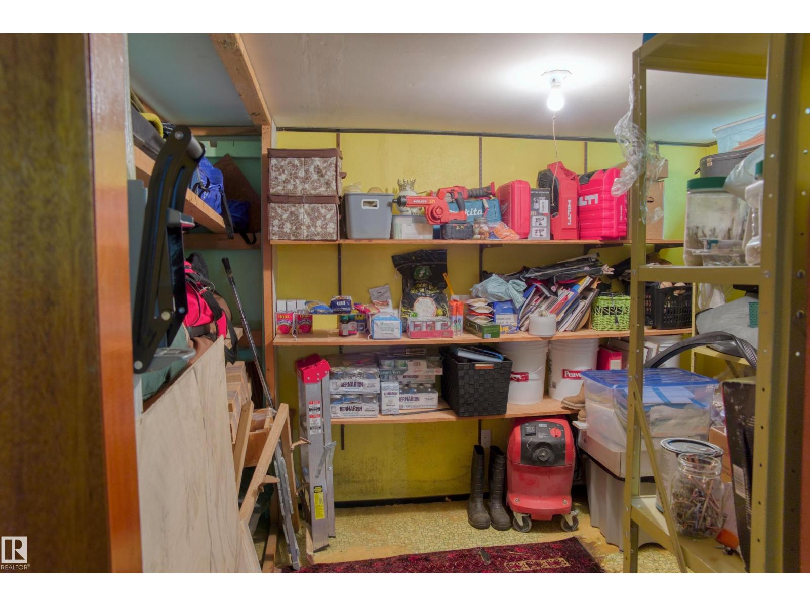 5212 43 Street - 37