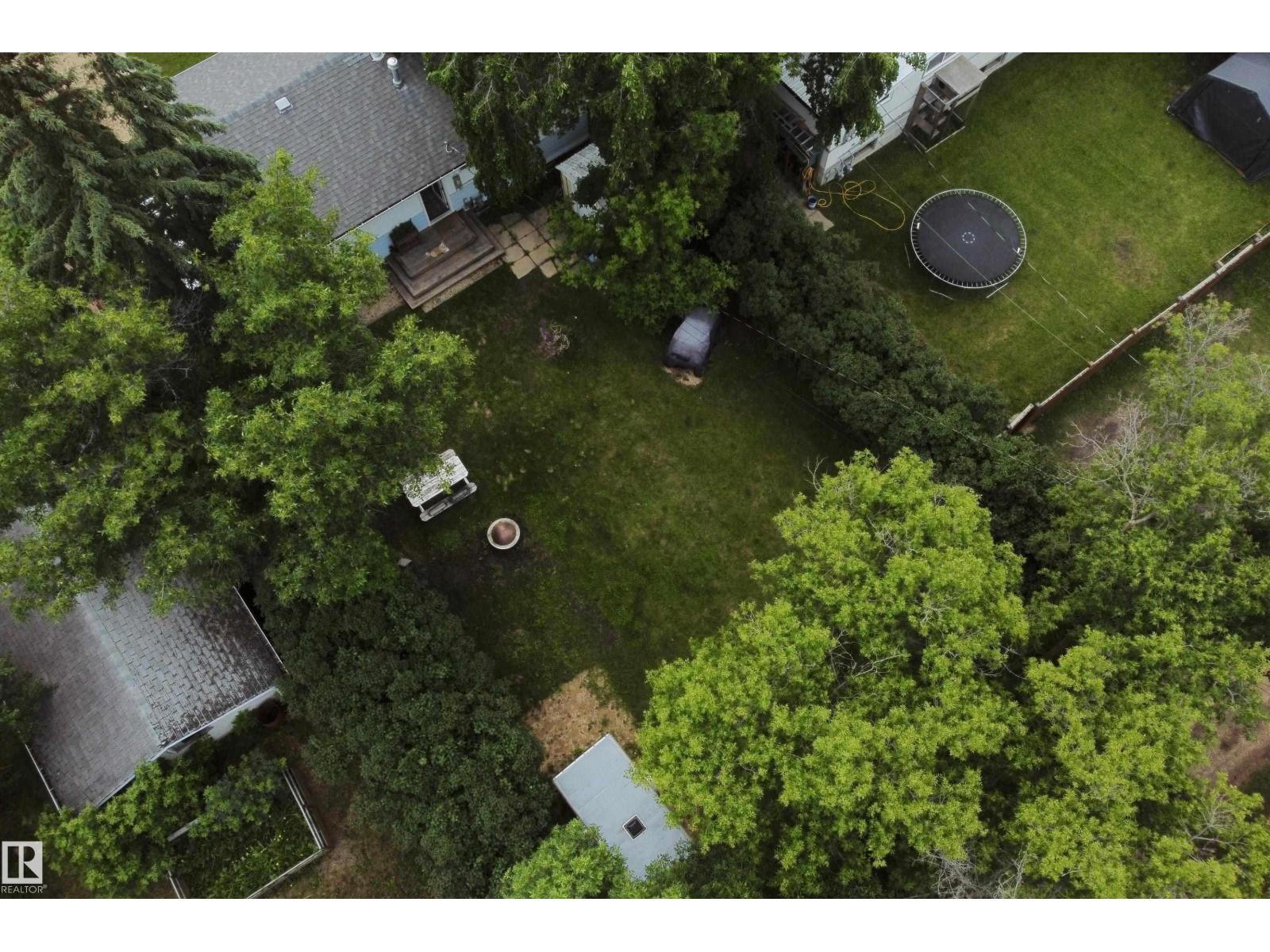 5212 43 Street - 41