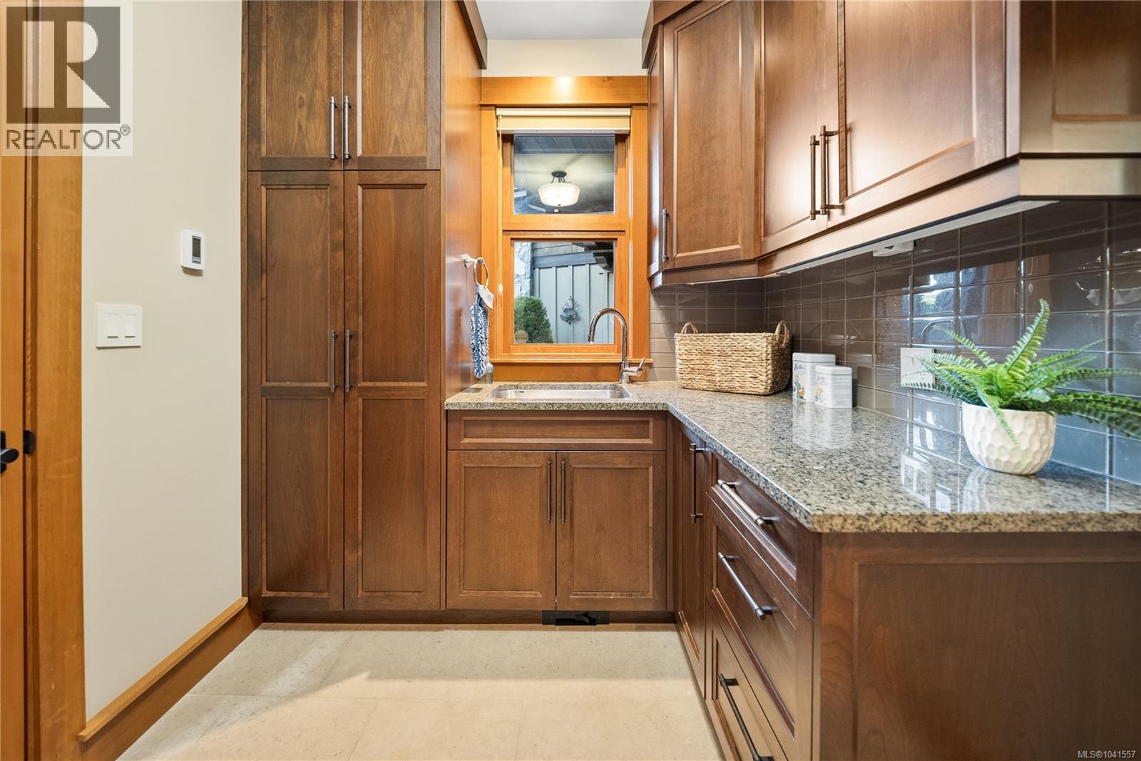 5025 Hinrich View - 92