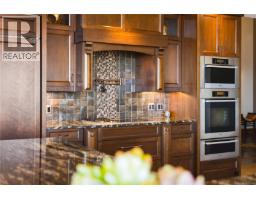 5025 Hinrich View, Nanaimo, BC V9V0A2 Photo 42