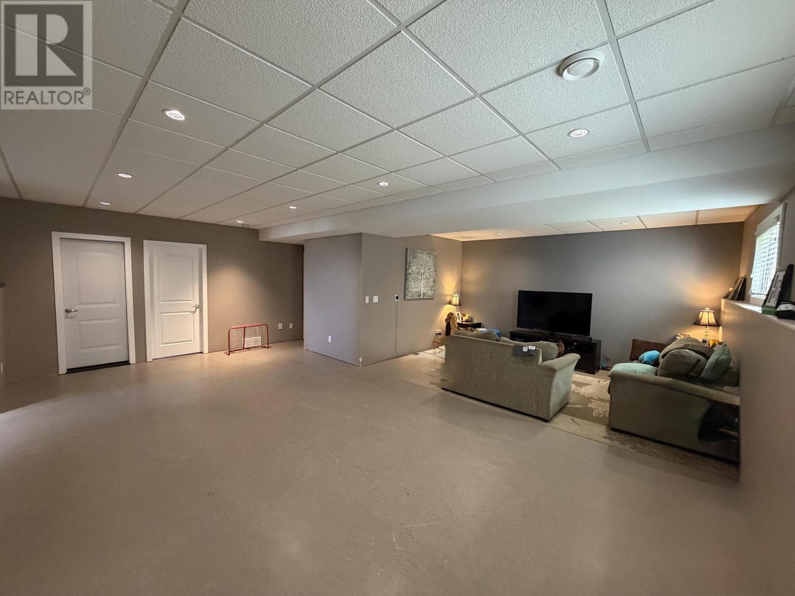216 Cougar CRES - 17
