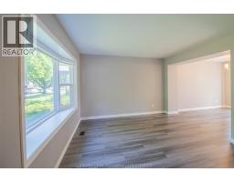 Foyer - 24 Finch Avenue, Chatham, ON N7L1H6 Photo 13