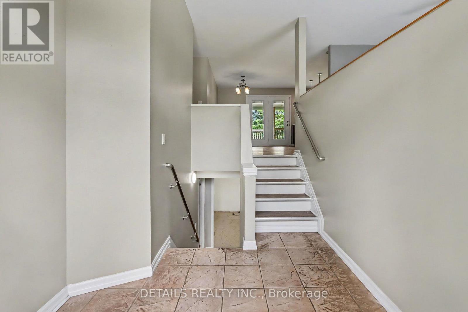 559 MAIN STREET - 5