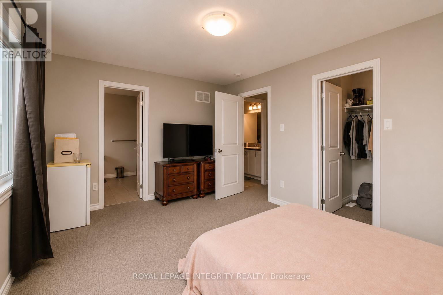 707 SAMANTHA EASTOP AVENUE, Ottawa. Luxury613. By Peter Sagos - Image 24