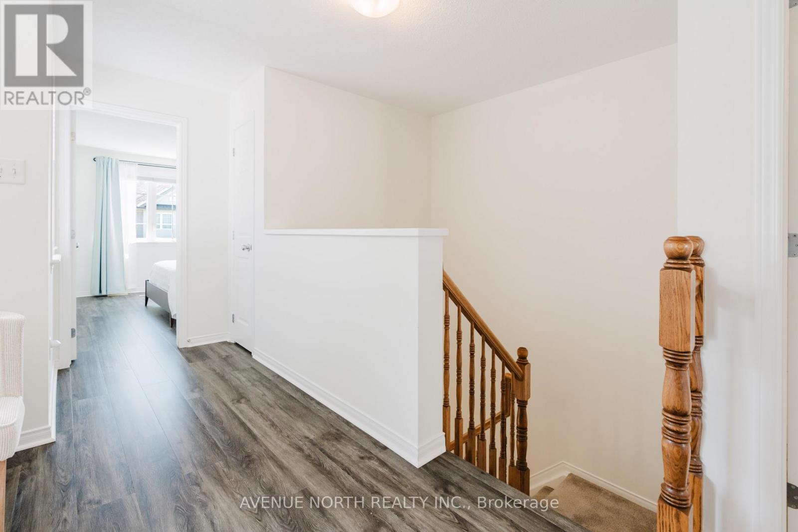 2 Bed, 3 Bath House for Sale in Ottawa – 403 HEATHROW PRIVATE, Ottawa – MLS# X13539544 - Image 25