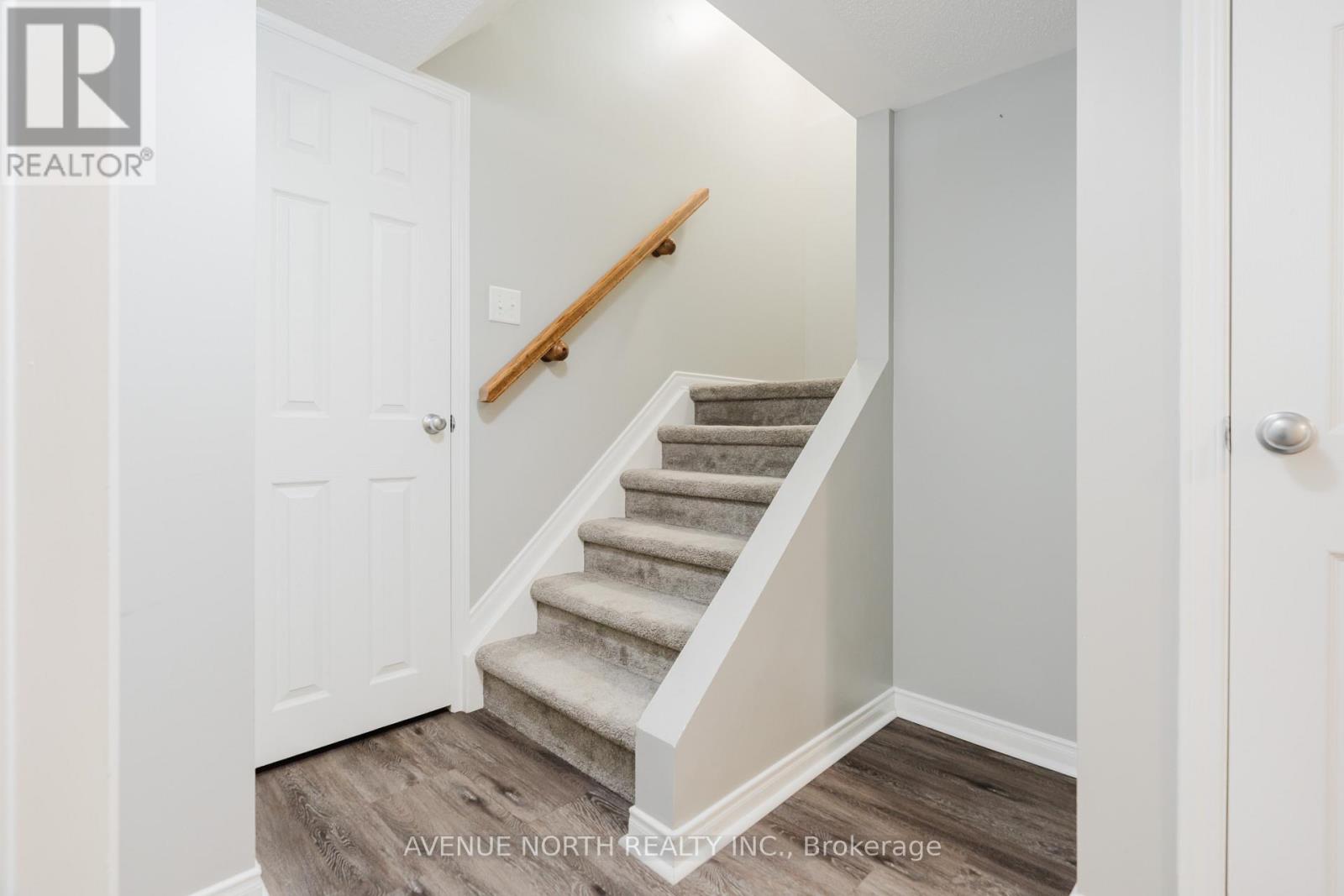 2 Bed, 3 Bath House for Sale in Ottawa – 403 HEATHROW PRIVATE, Ottawa – MLS# X13539544 - Image 37