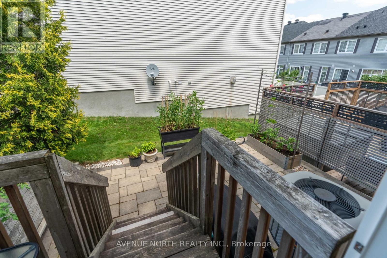 2 Bed, 3 Bath House for Sale in Ottawa – 403 HEATHROW PRIVATE, Ottawa – MLS# X13539544 - Image 45
