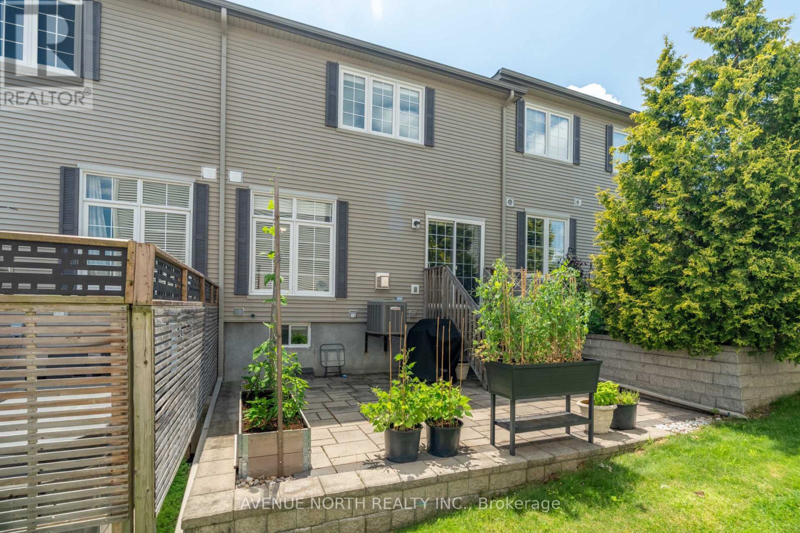2 Bed, 3 Bath House for Sale in Ottawa – 403 HEATHROW PRIVATE, Ottawa – MLS# X13539544 - Image 48