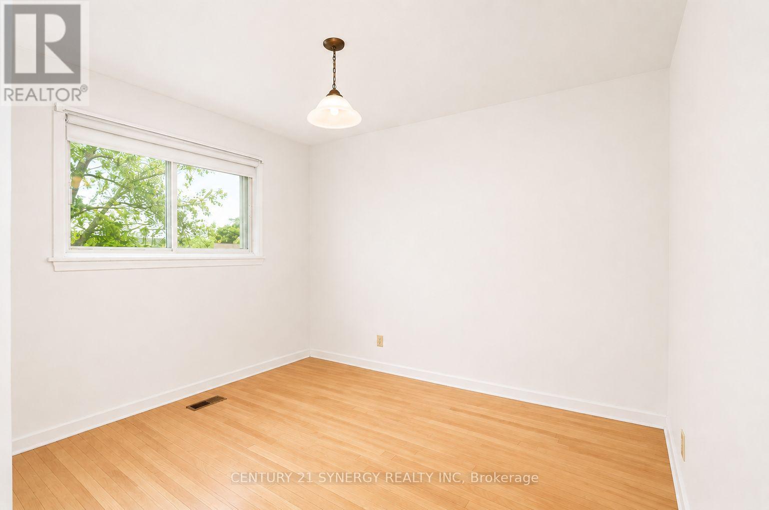 2148 IRIS STREET - 14