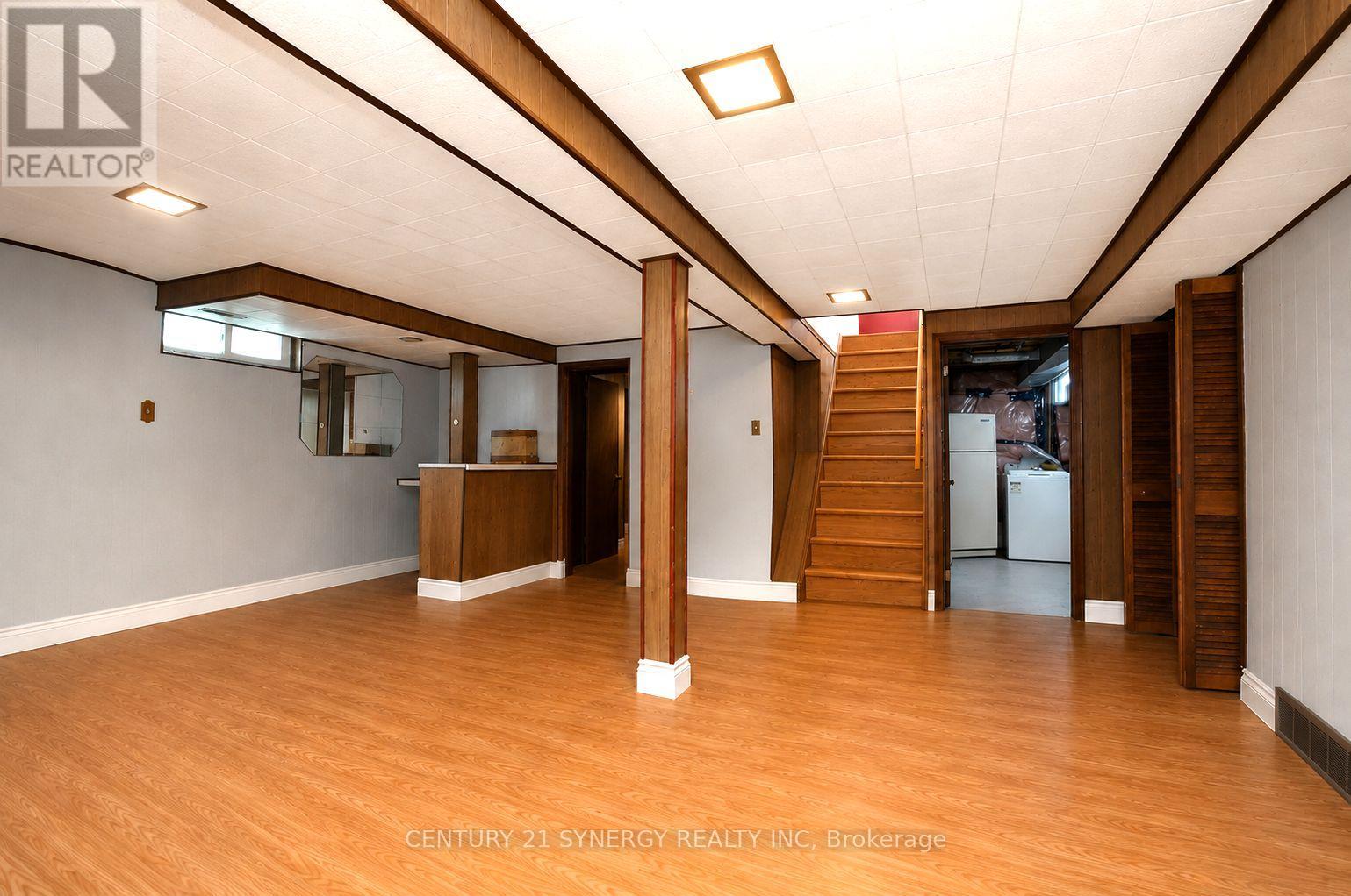 2148 IRIS STREET - 18