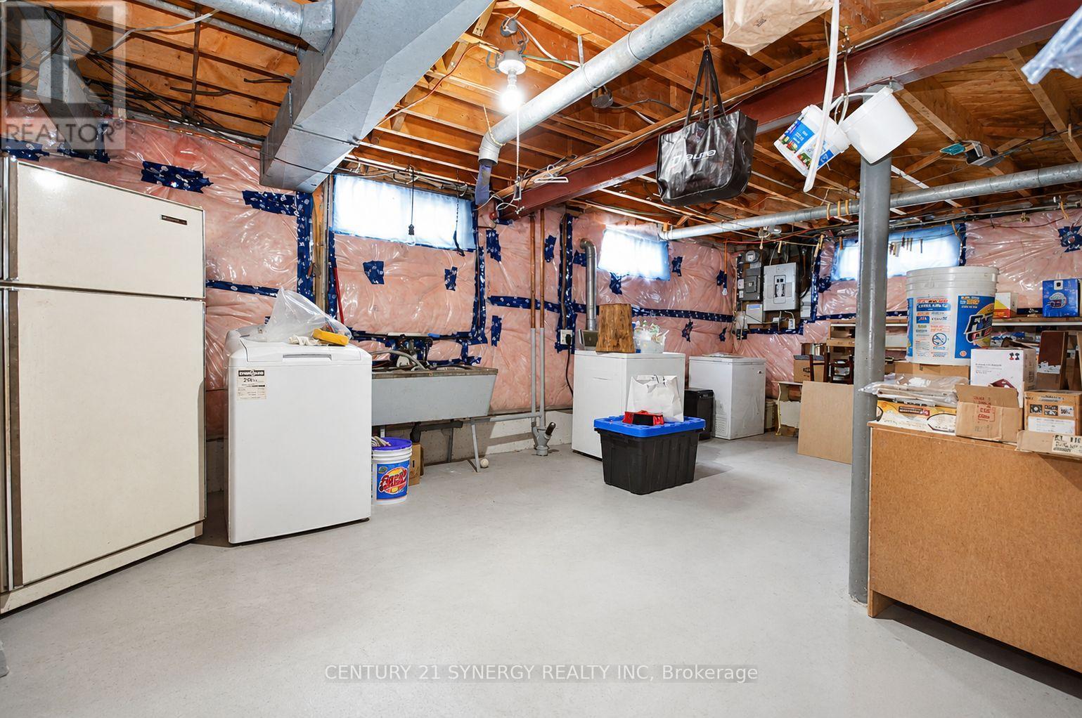 2148 IRIS STREET - 25