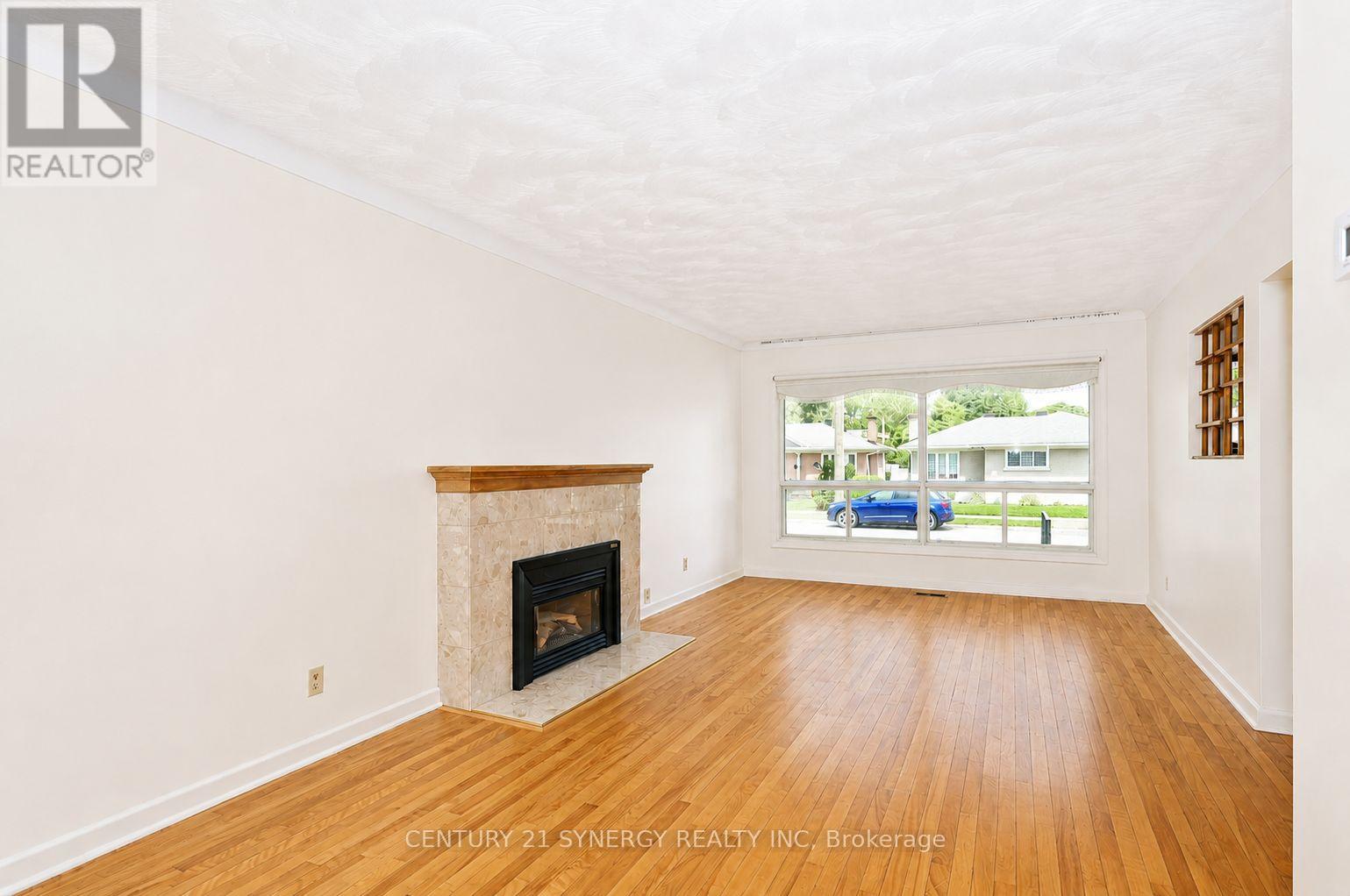 2148 IRIS STREET - 4