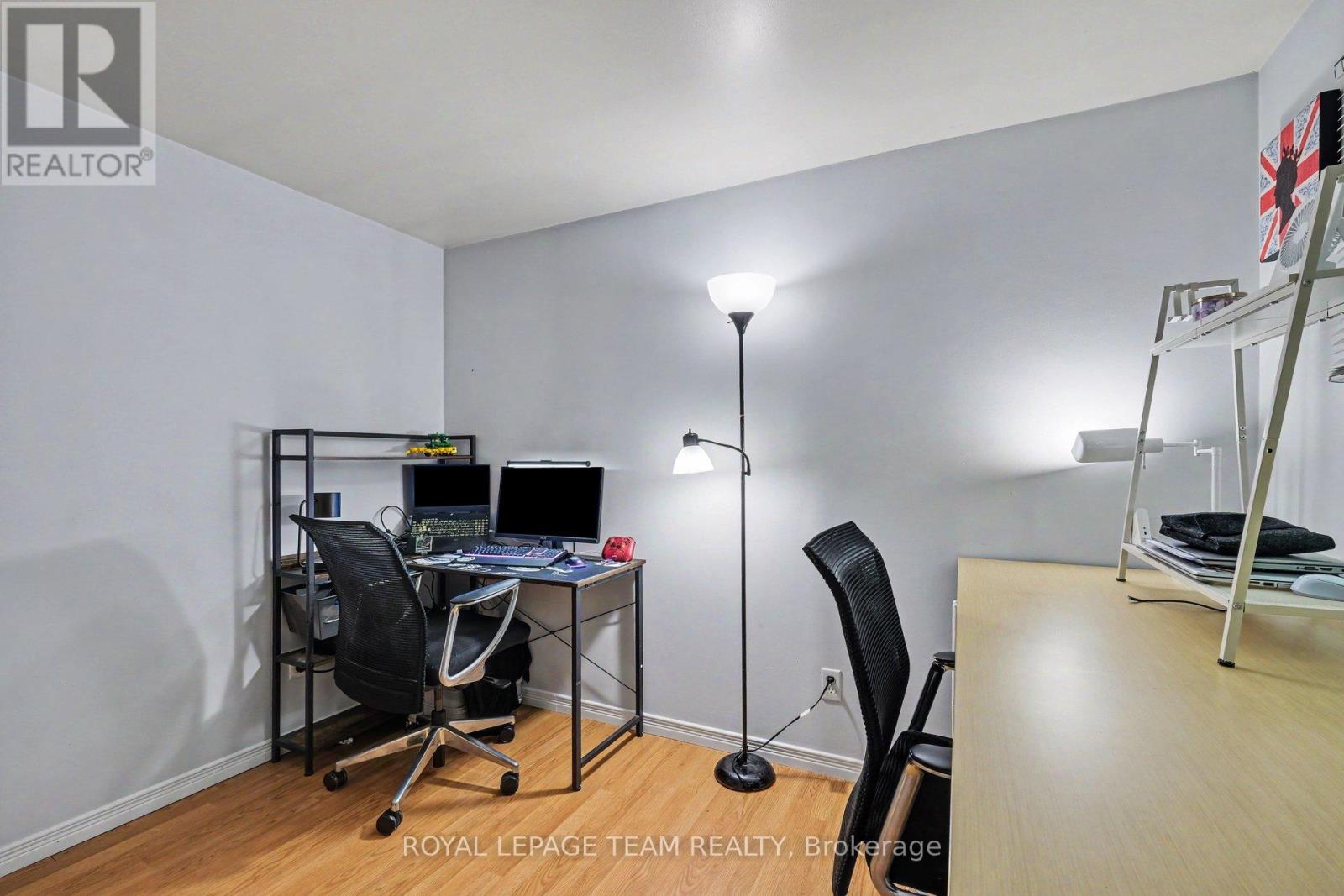 17 CASSELL LANE - 24