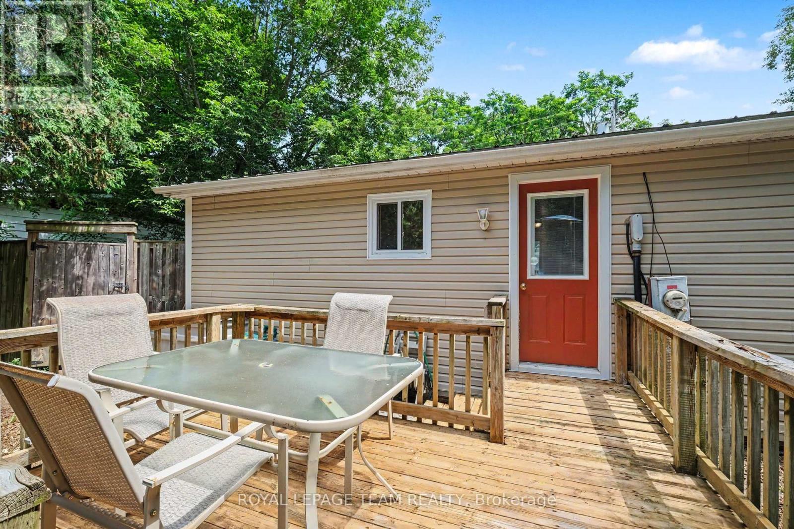 17 CASSELL LANE - 27