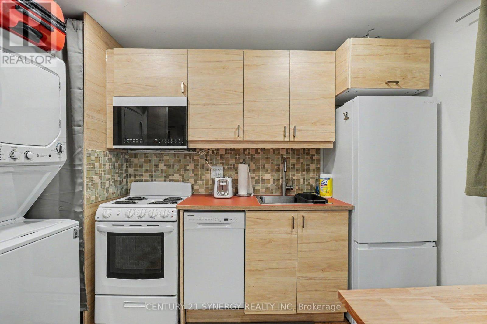 95 TEMPLETON STREET - 8