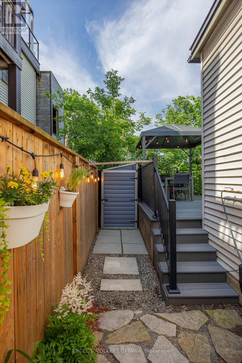68 UPPER LORNE PLACE, Ottawa. Luxury613. By Peter Sagos - Image 45