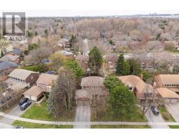 392 Aspen Forest Drive, Oakville, ON L6J6H5 Photo 46