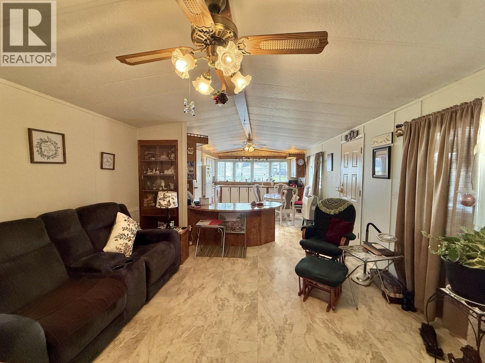 #86 684 NORTH FRASER DRIVE - 13