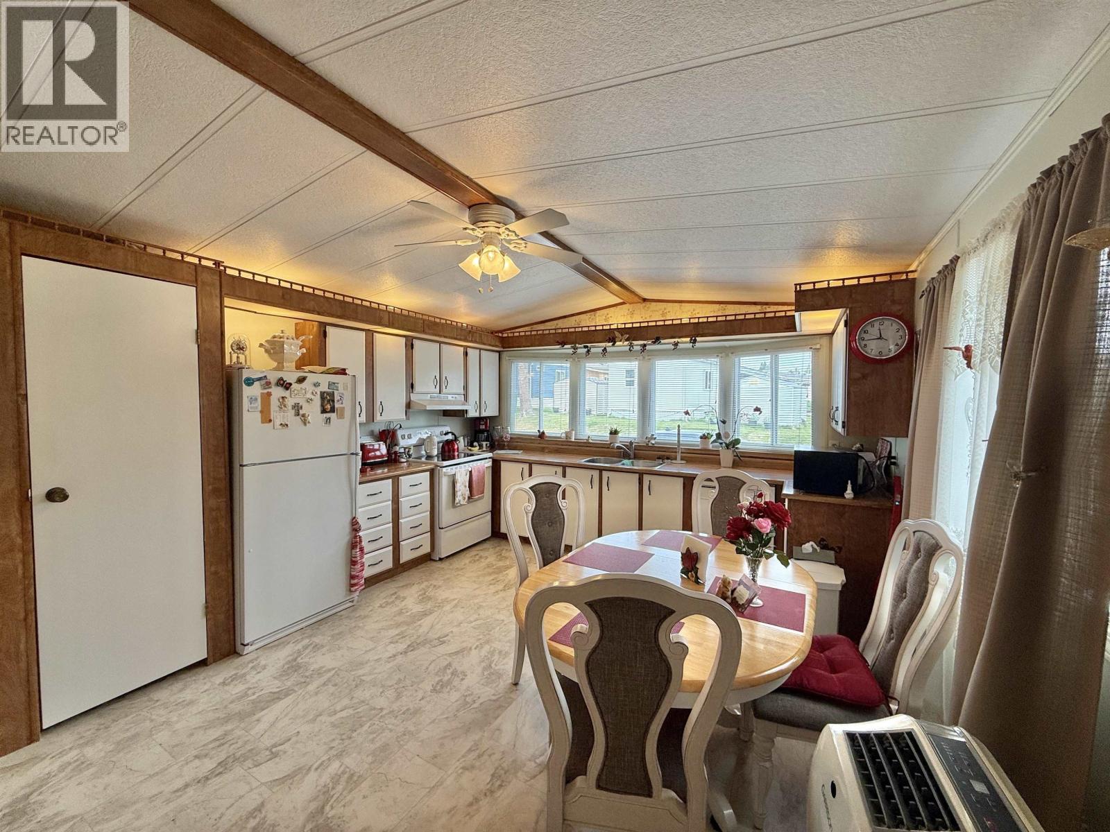 #86 684 NORTH FRASER DRIVE - 6