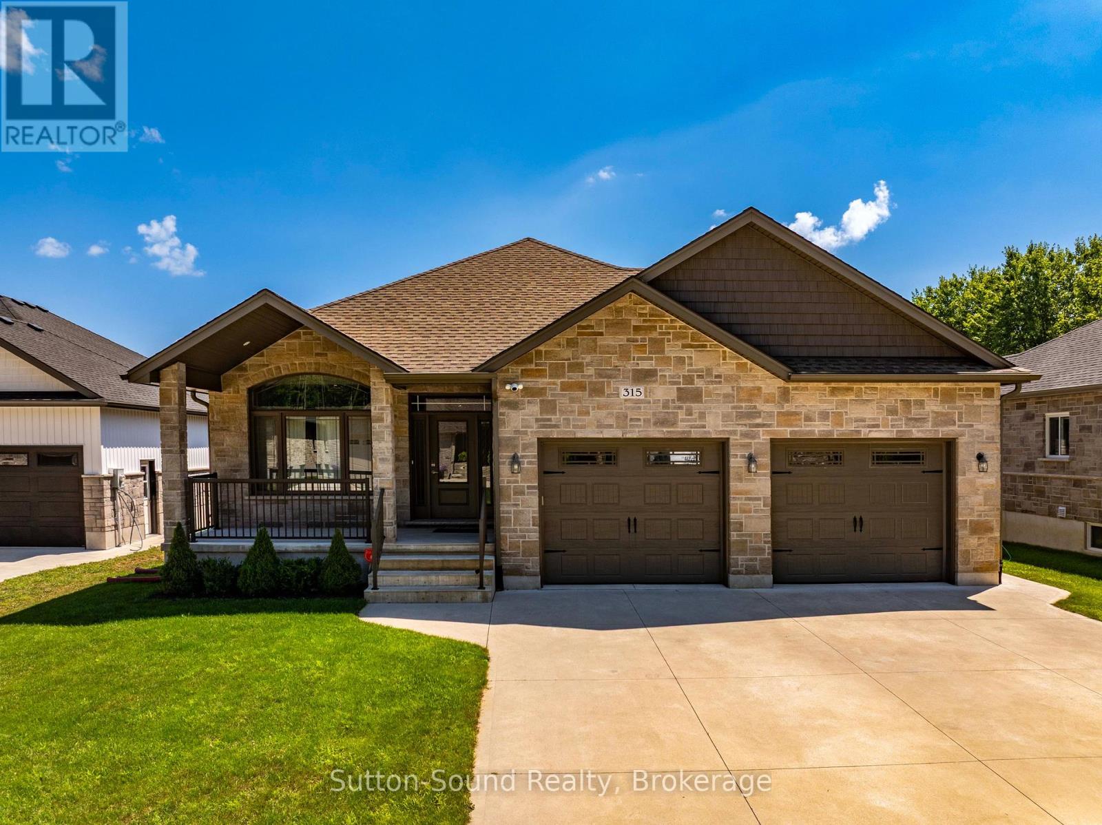 315 6TH AVENUE W - 1