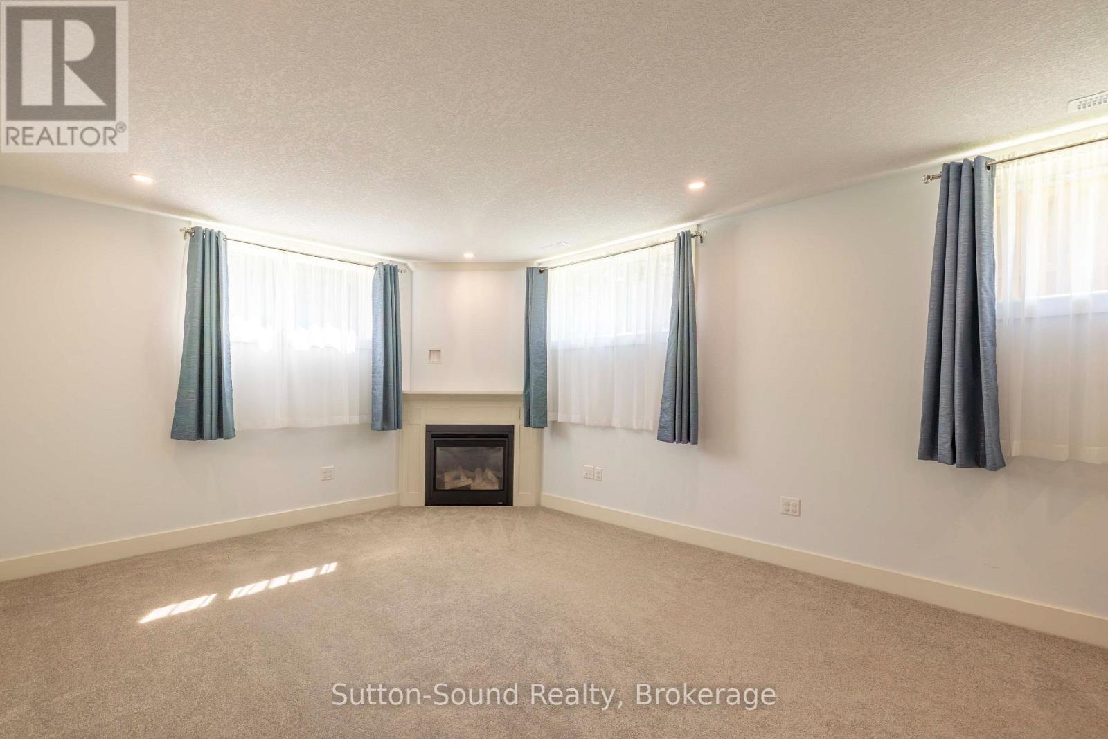 315 6TH AVENUE W - 25