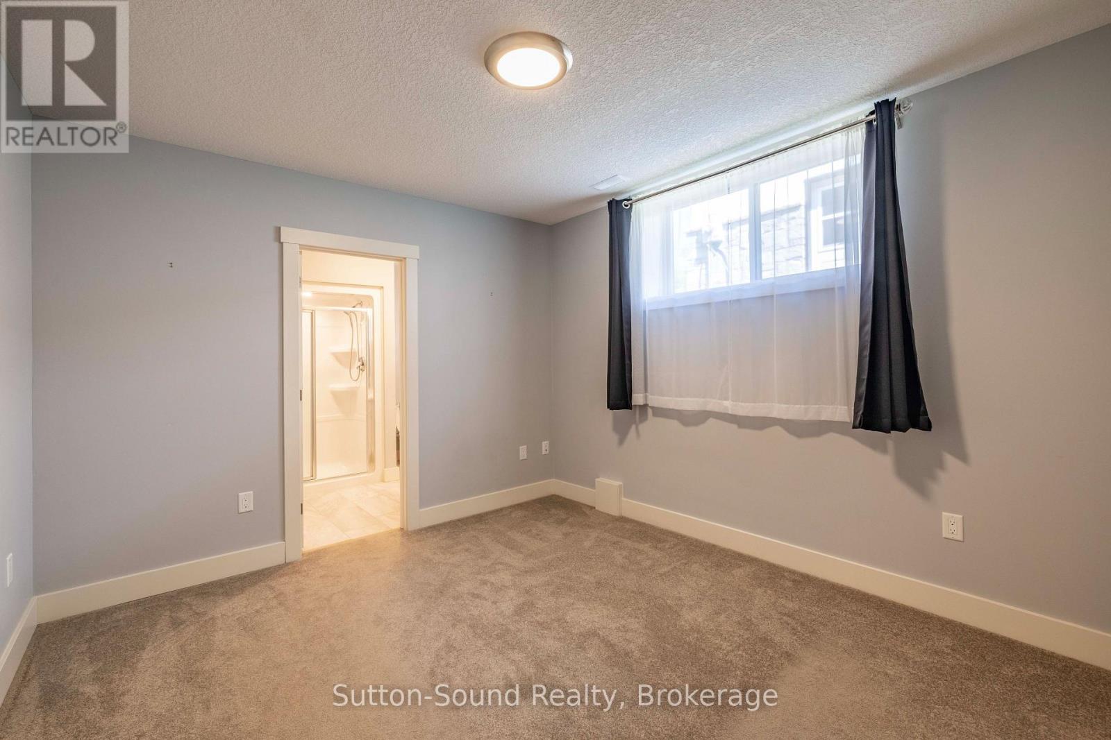 315 6TH AVENUE W - 32