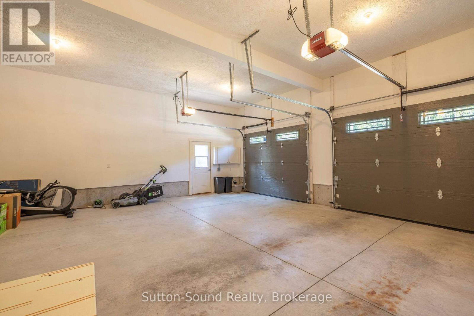 315 6TH AVENUE W - 40