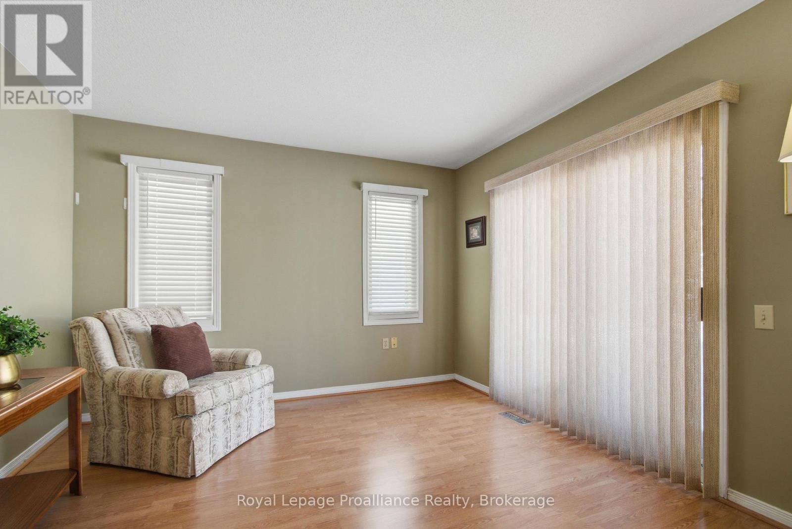 5 CRETNEY DRIVE - 14