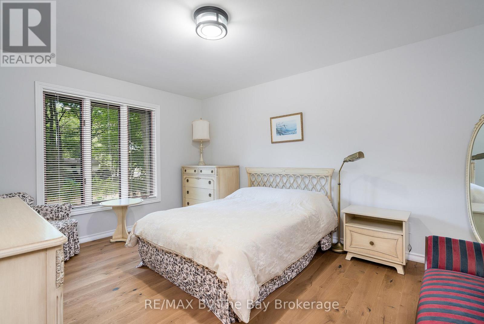 38 WILLOW DRIVE - 28