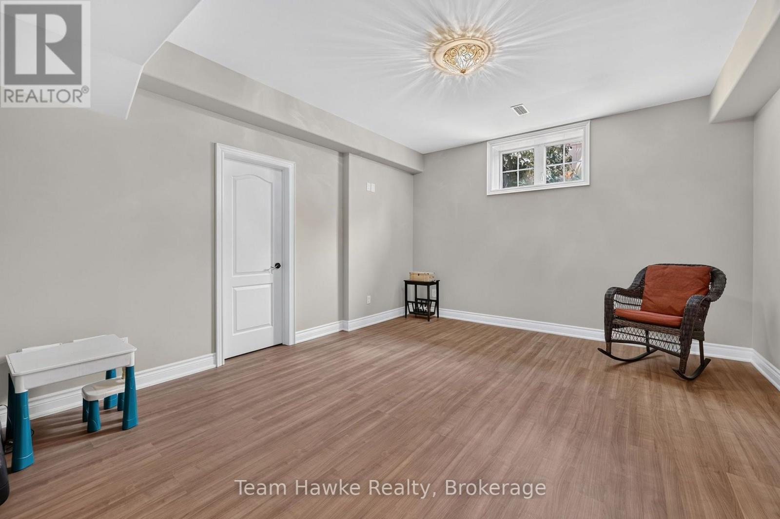 9 TUCSON ROAD - 27
