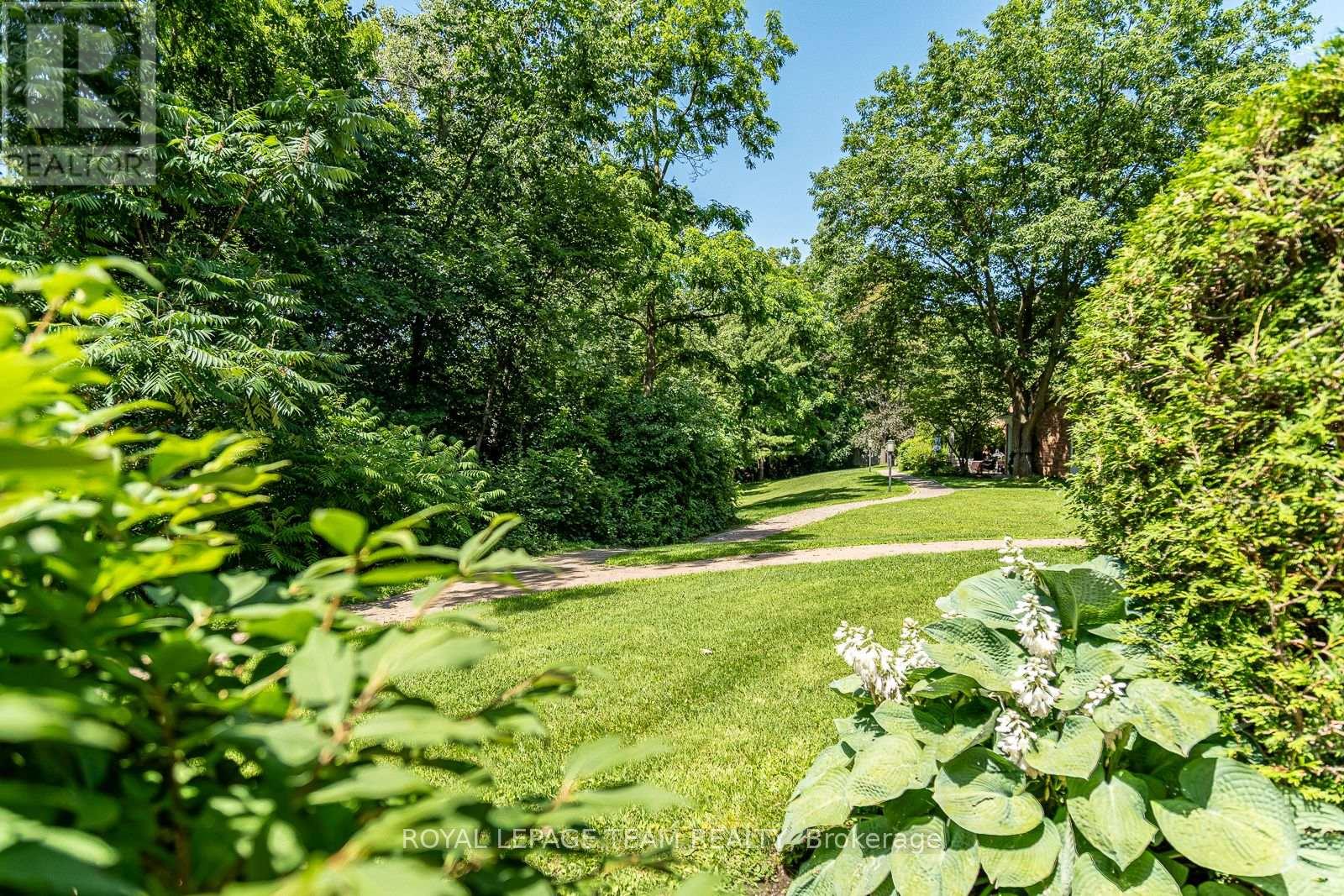 #UNIT 10 55 WHITEMARL DRIVE - 28