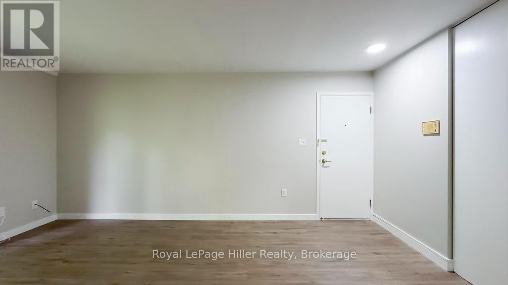 98 WILLIAM STREET E - 10