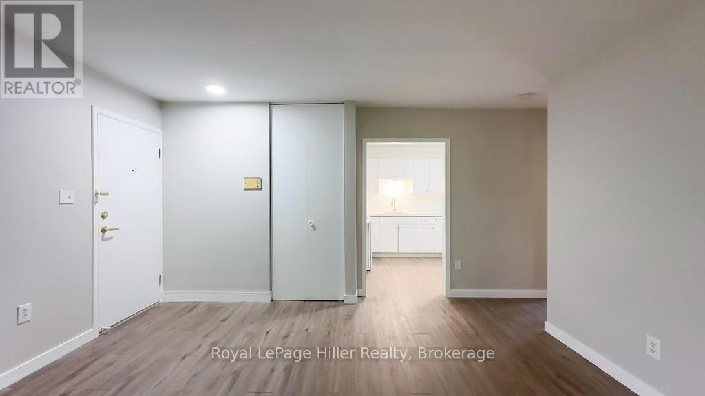 98 WILLIAM STREET E - 11