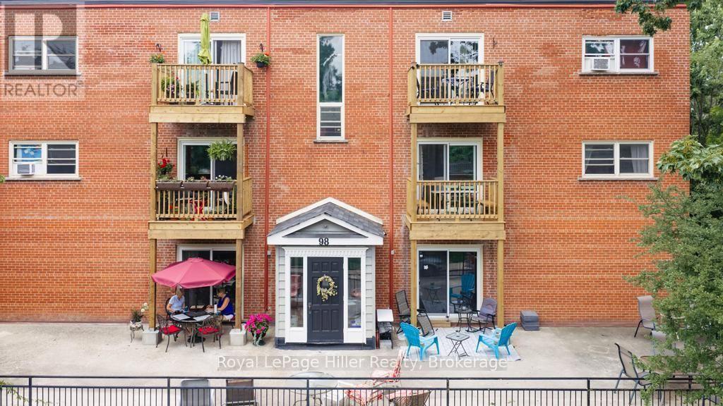 98 WILLIAM STREET E - 6