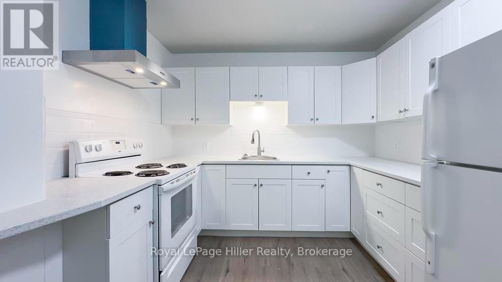 98 WILLIAM STREET E - 7
