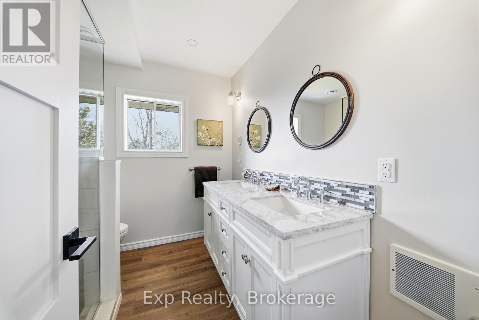 1852 STOCKDALE ROAD - 18