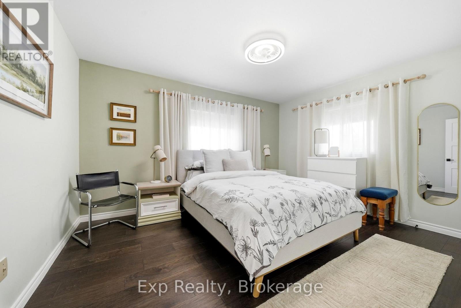 1852 STOCKDALE ROAD - 20