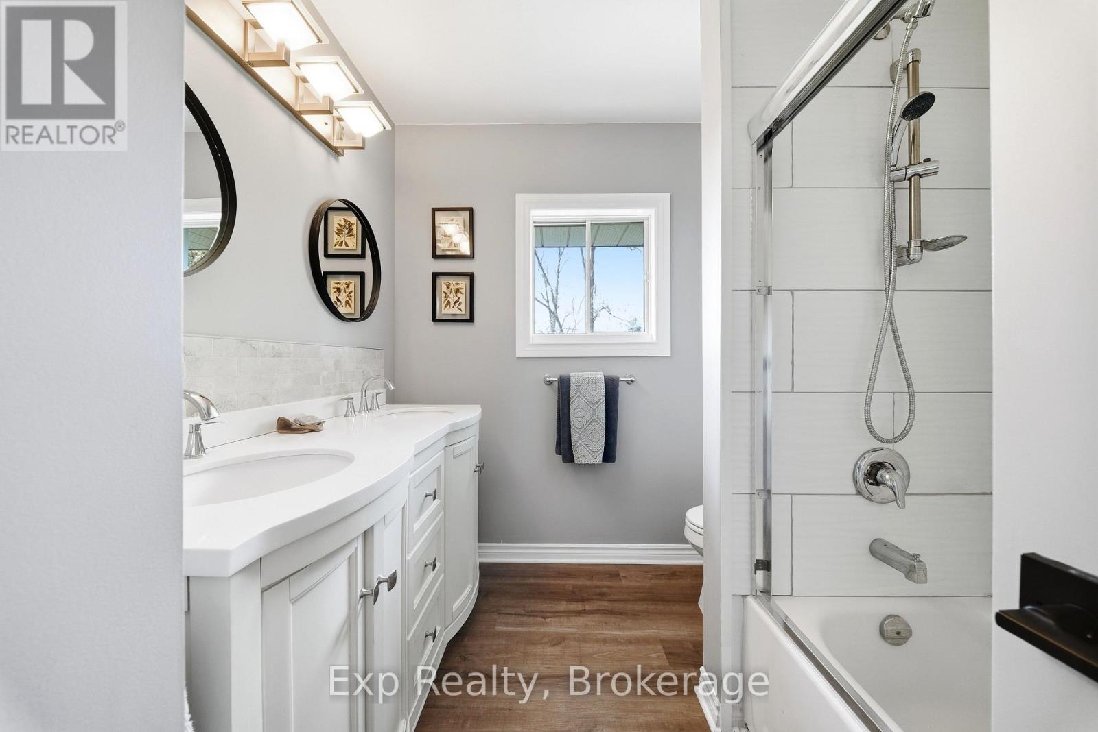 1852 STOCKDALE ROAD - 22