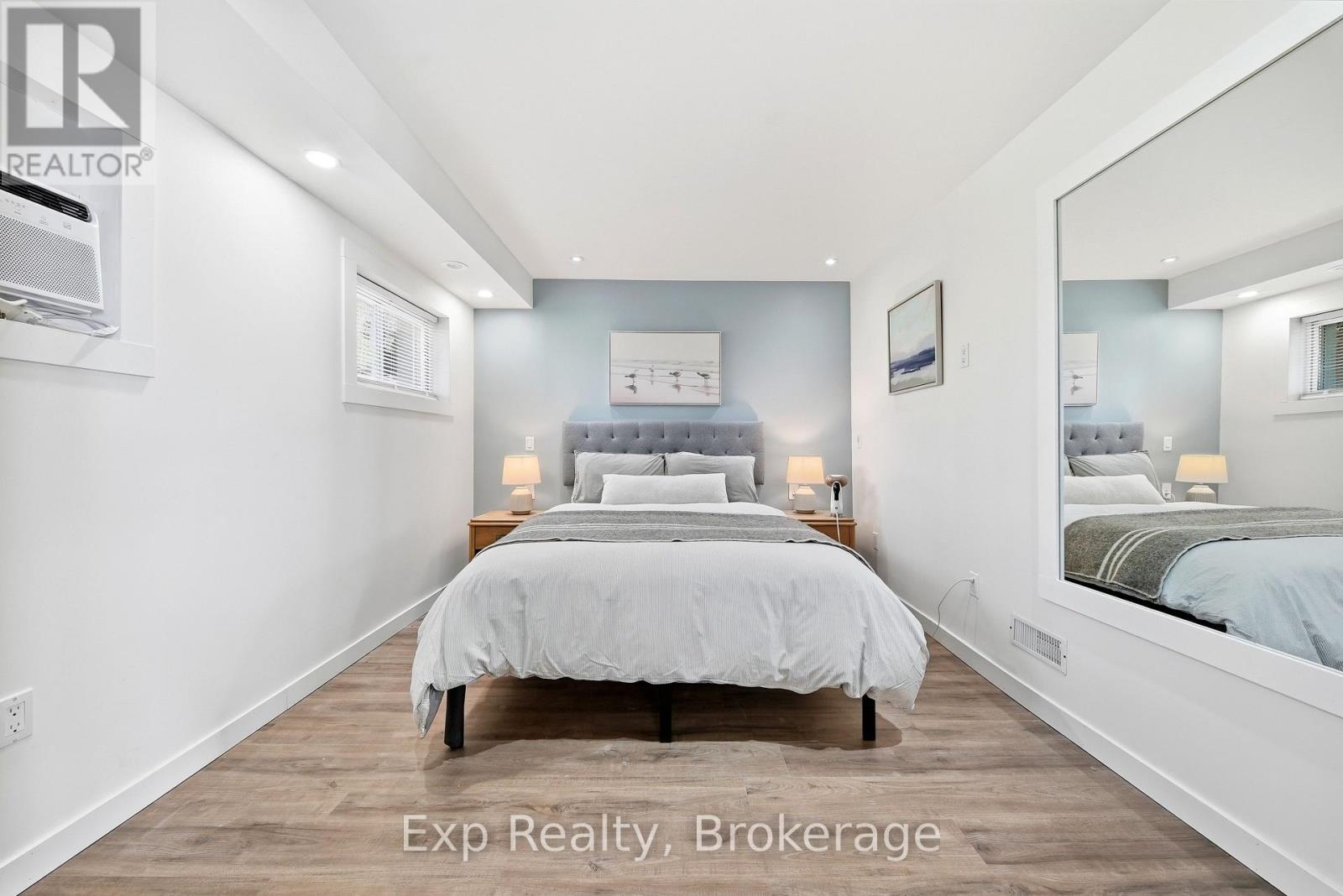 1852 STOCKDALE ROAD - 26