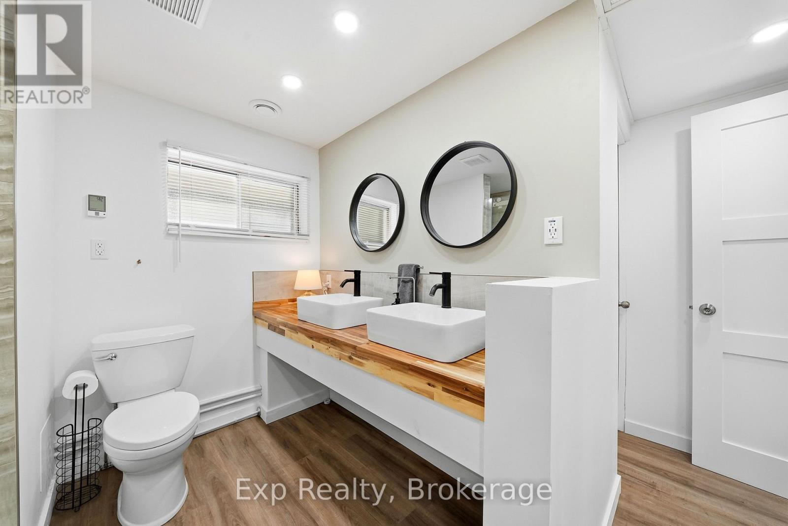 1852 STOCKDALE ROAD - 27