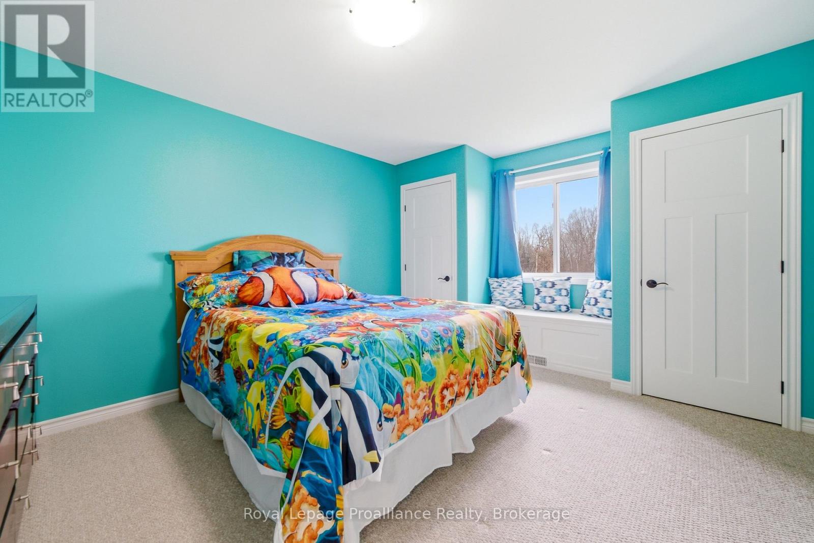 38 REDWOOD DRIVE - 30