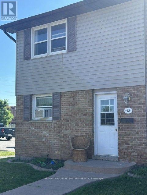 #32 996 SYDENHAM ROAD - 2